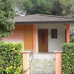 Apartment Adorable Surrounded By Garden 650m From The Sea *