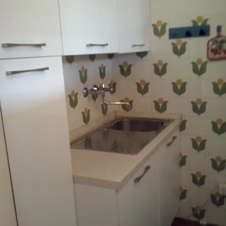 Adorable Surrounded By Garden 650m From The Sea Apartment *