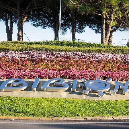 Adorable Surrounded By Garden 650m From The Sea Bibione